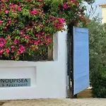 Semesterbostad Kounoupisea Holidays House με υπεροχη θεα στο πορτο χελι