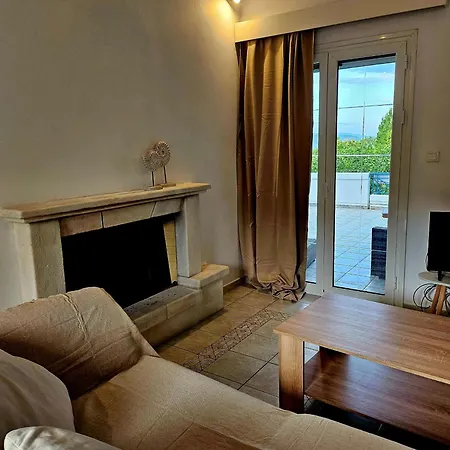 KOUNOUPISEA Holidays house ΜΕ ΥΠΕΡΟΧΗ ΘΕΑ ΣΤΟ ΠΟΡΤΟ ΧΕΛΙ Porto Heli