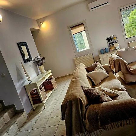 Ferienhaus Kounoupisea Holidays House Με Υπεροχη Θεα Στο Πορτο Χελι Porto Heli