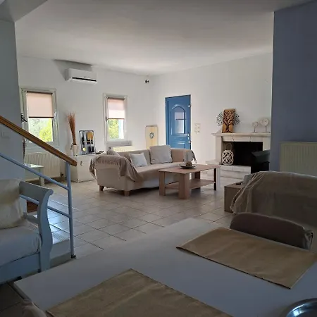 Kounoupisea Holidays House με υπεροχη θεα στο πορτο χελι *