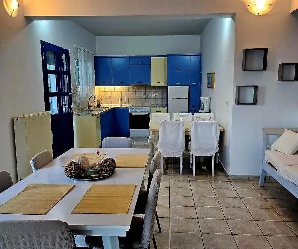 Feriehus Kounoupisea Holidays House με υπεροχη θεα στο πορτο χελι *